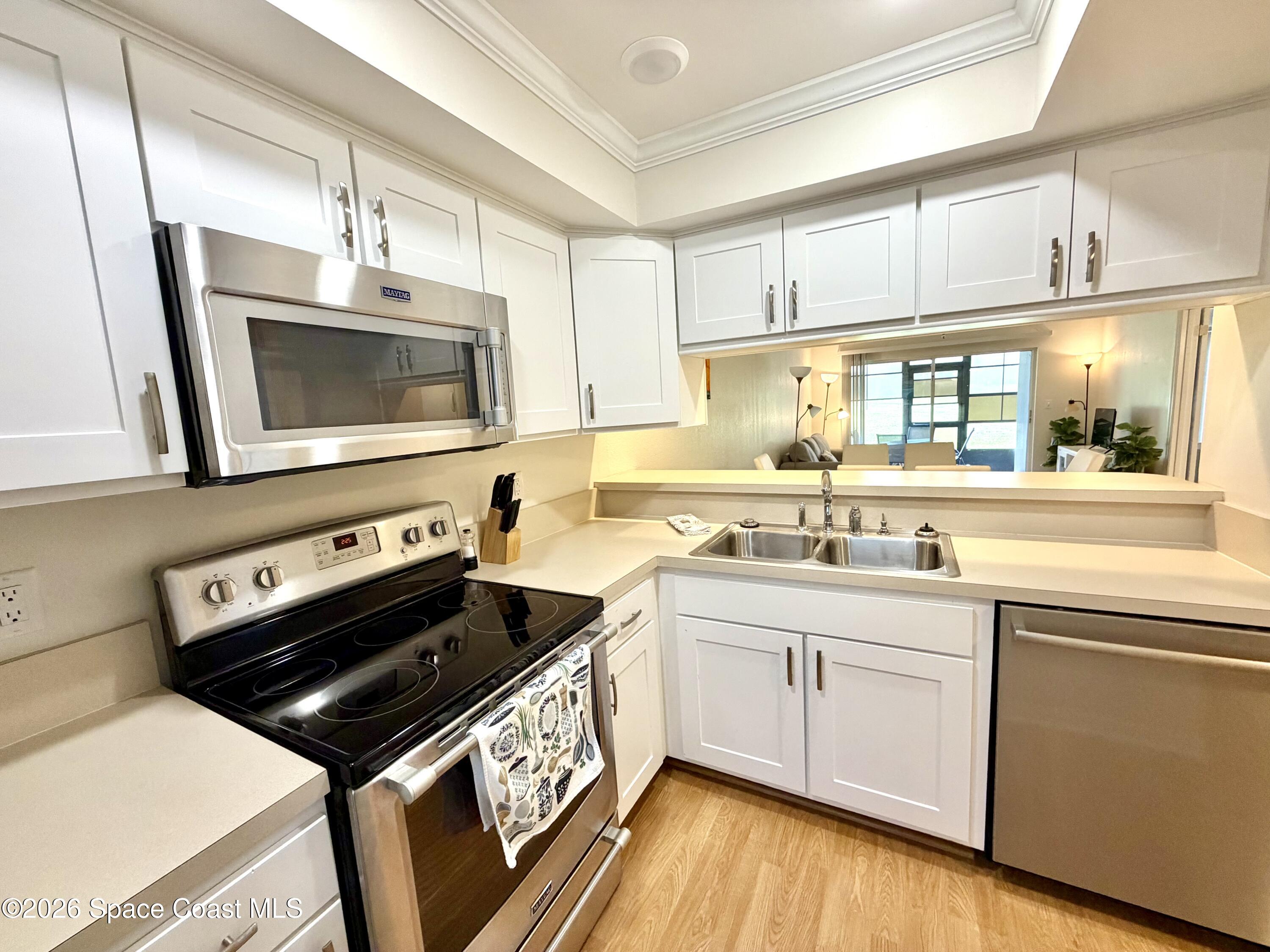 1860 Knox Mcrae Drive 102a