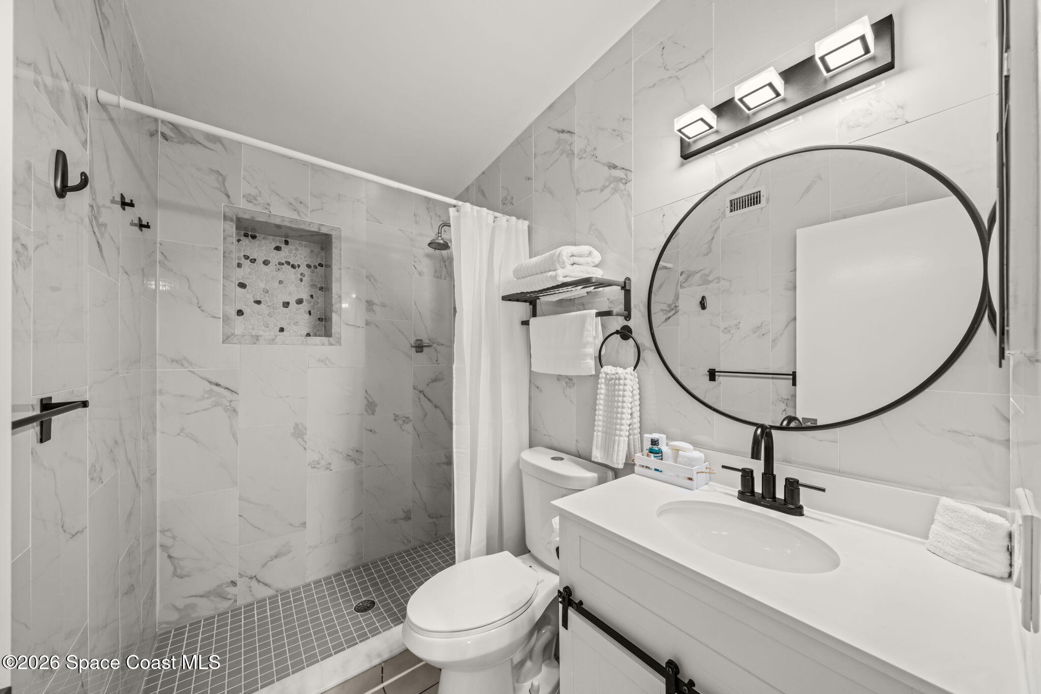 215 Jefferson Avenue
