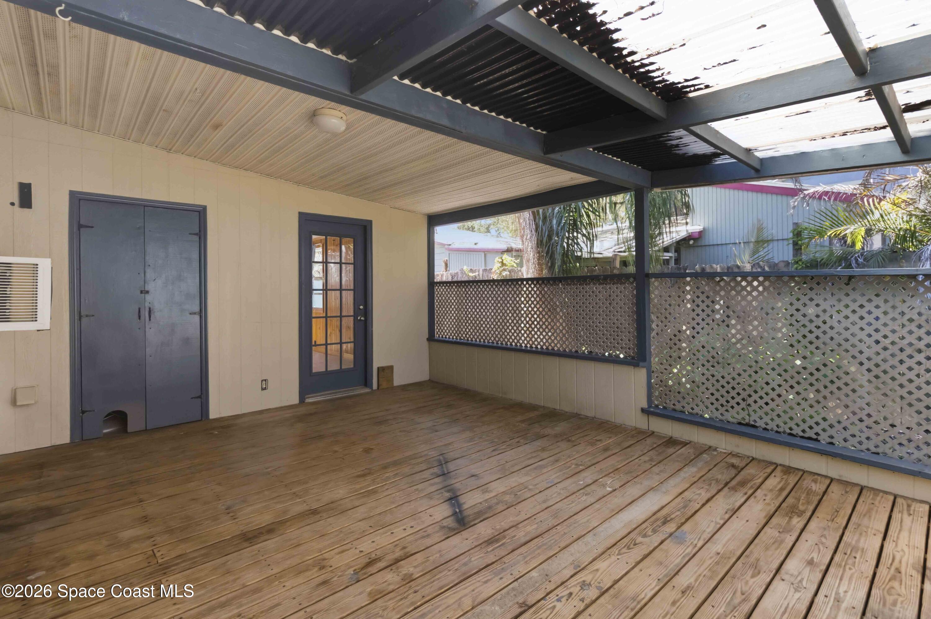 725 Teal Street