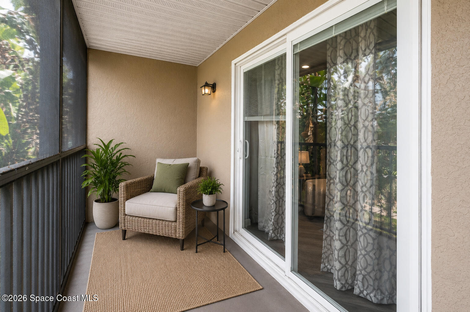 1010 Pine Tree Drive 208