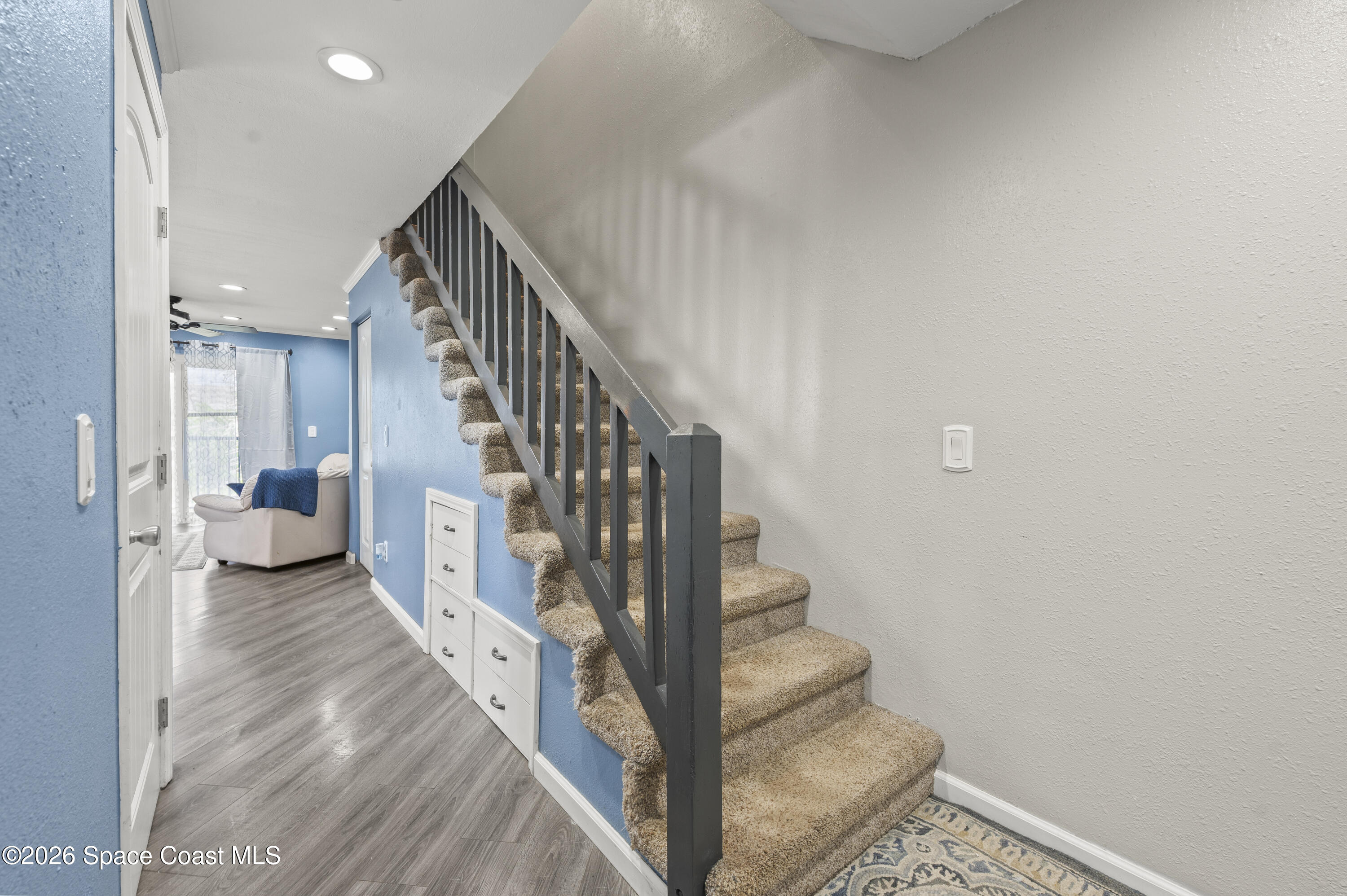 1010 Pine Tree Drive 208