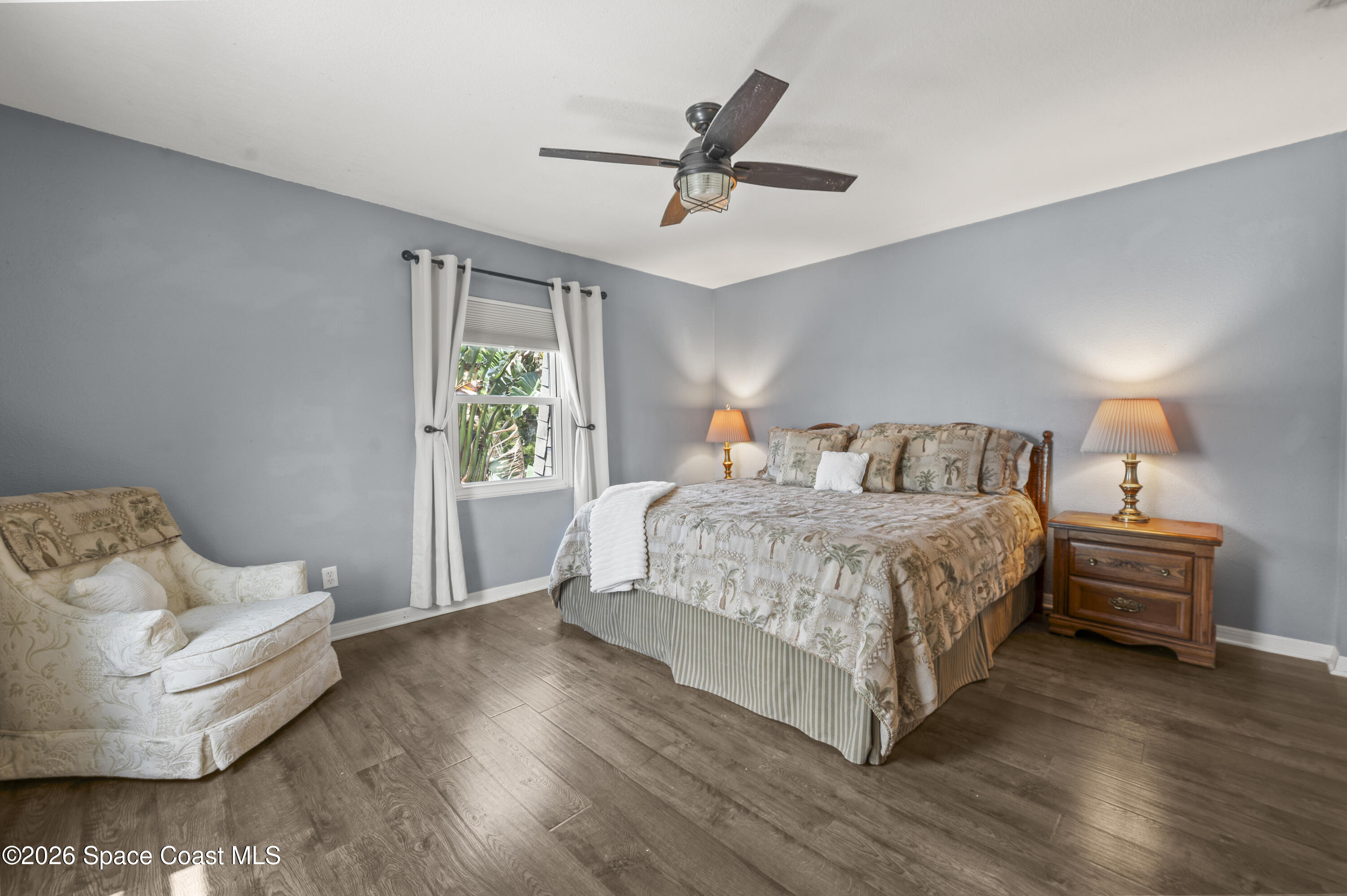 1010 Pine Tree Drive 208