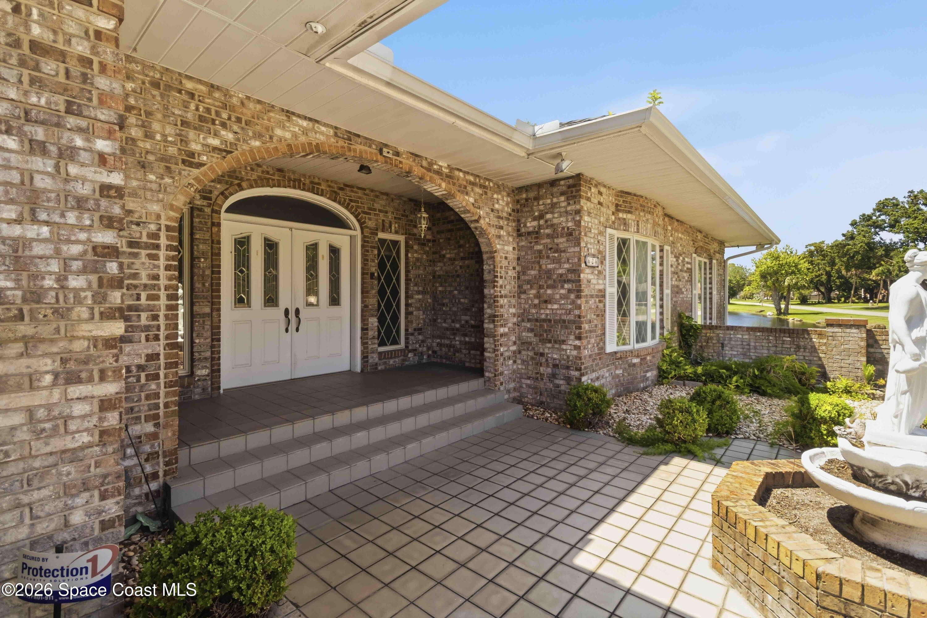 628 Pelican Bay Drive
