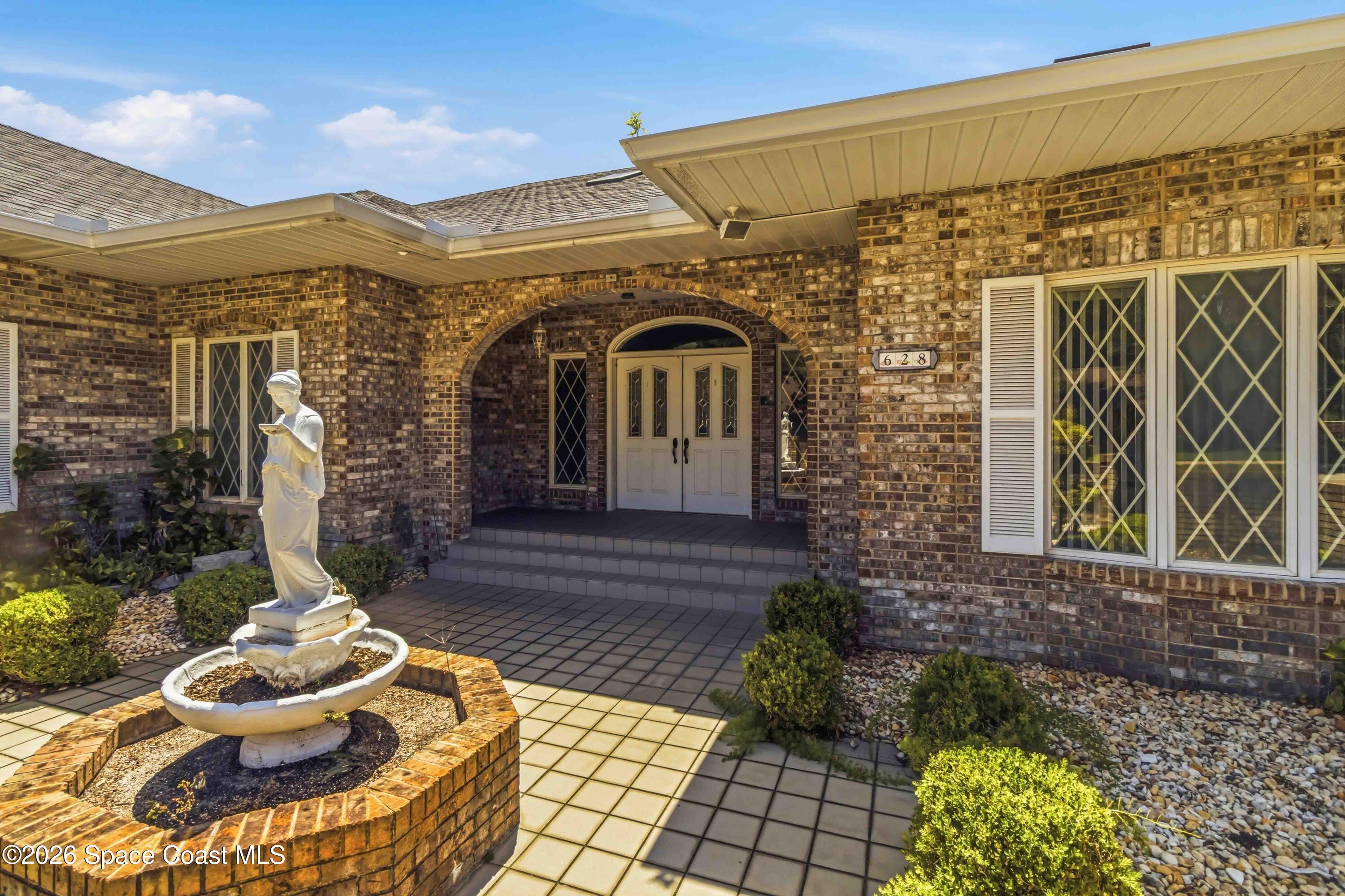 628 Pelican Bay Drive