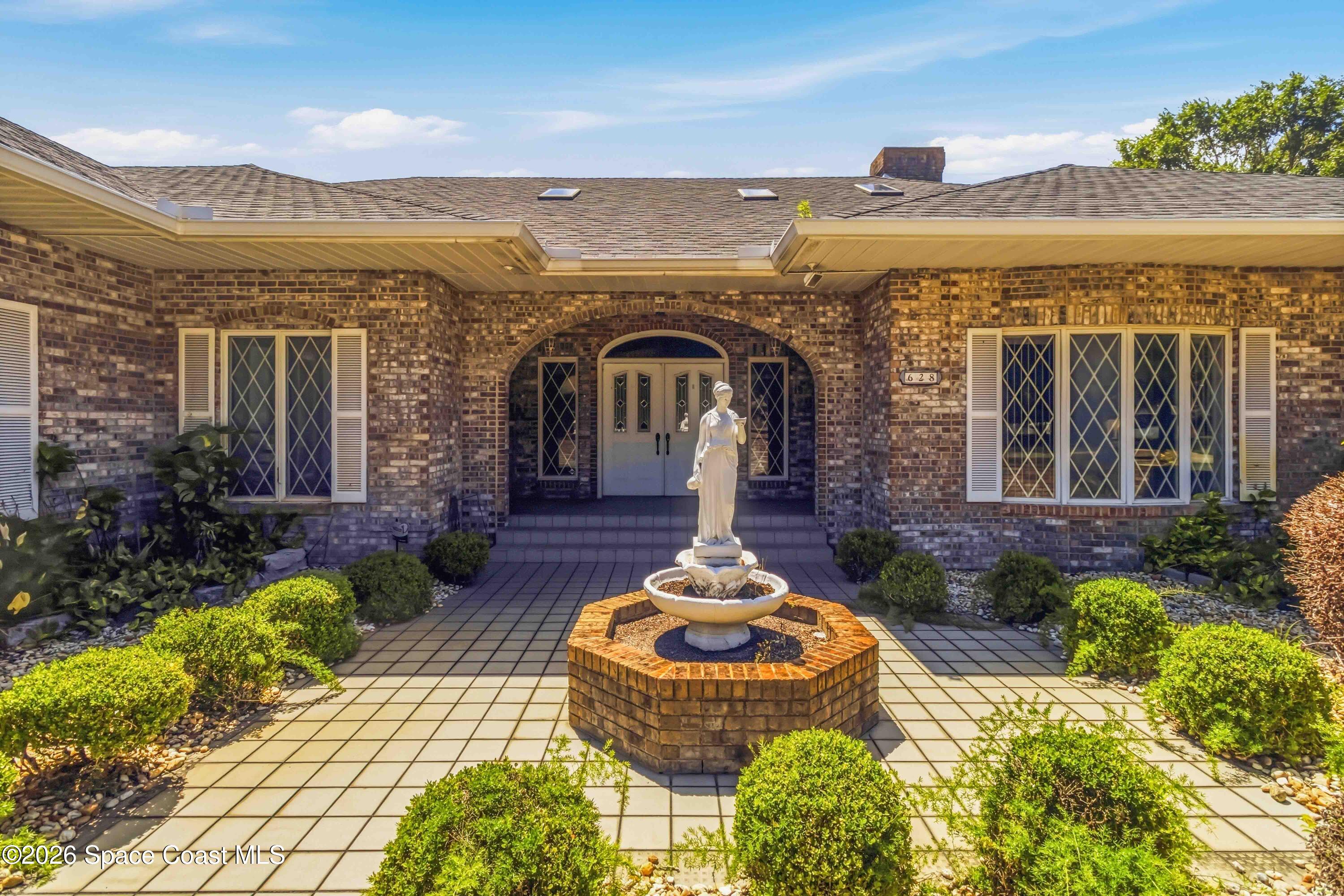 628 Pelican Bay Drive