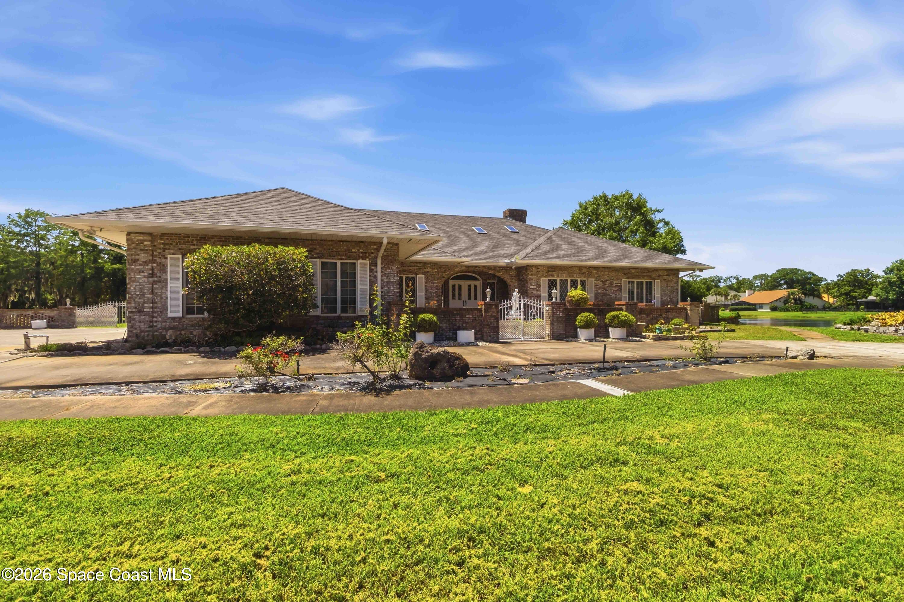 628 Pelican Bay Drive