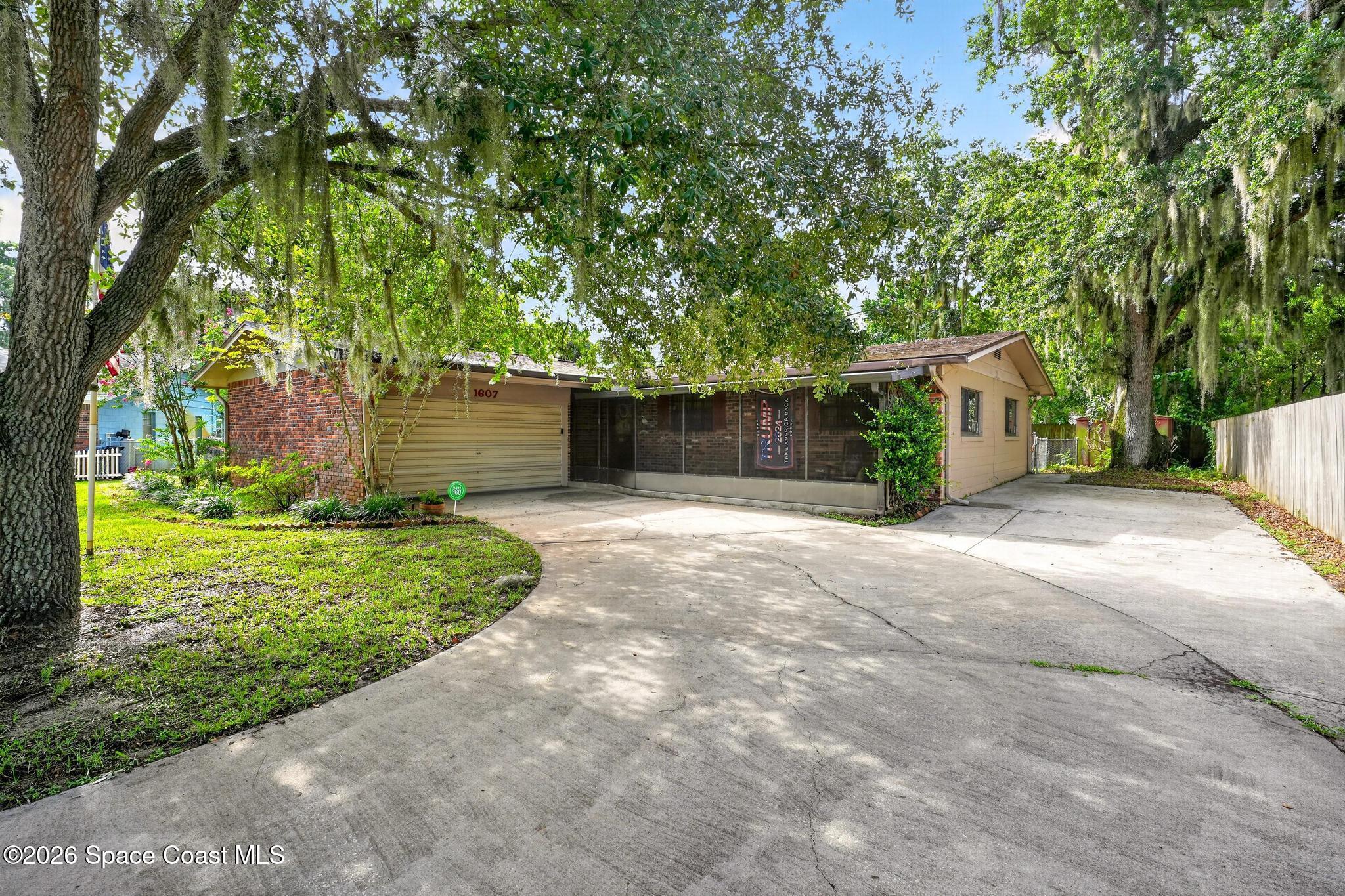 1607 Eden Court