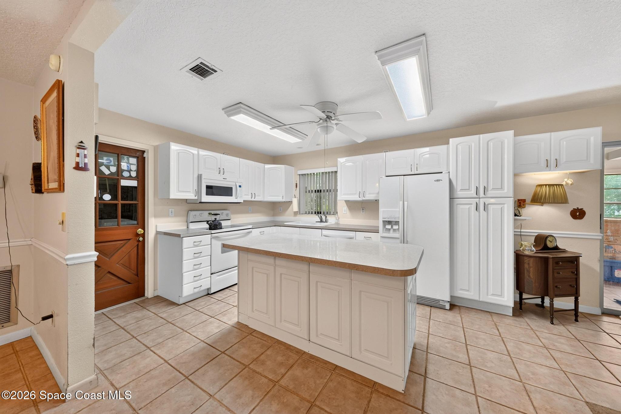 1607 Eden Court