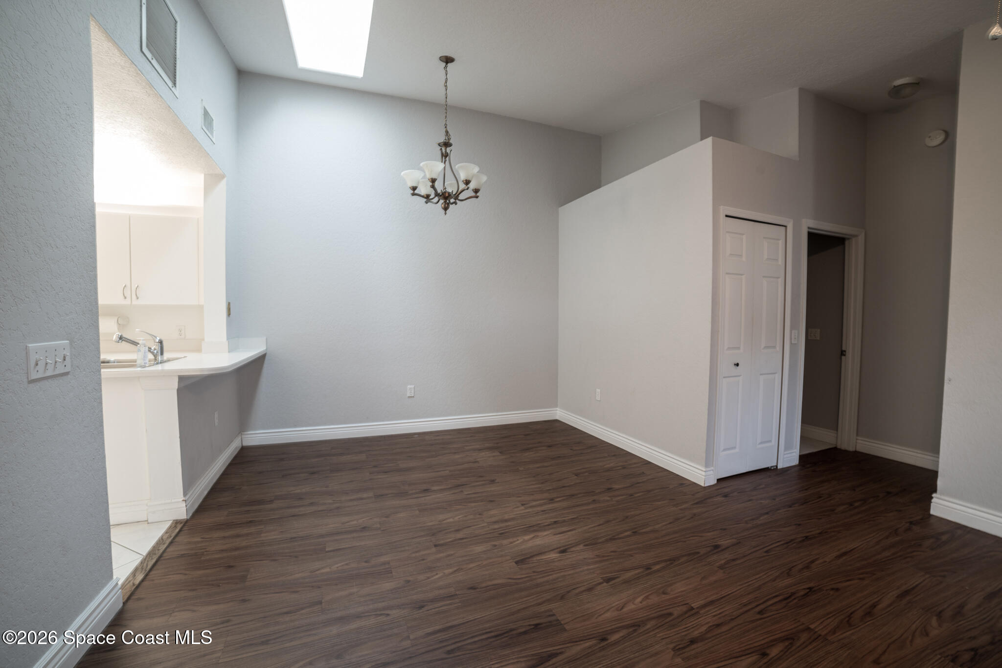 1921 Quail Ridge Court 401