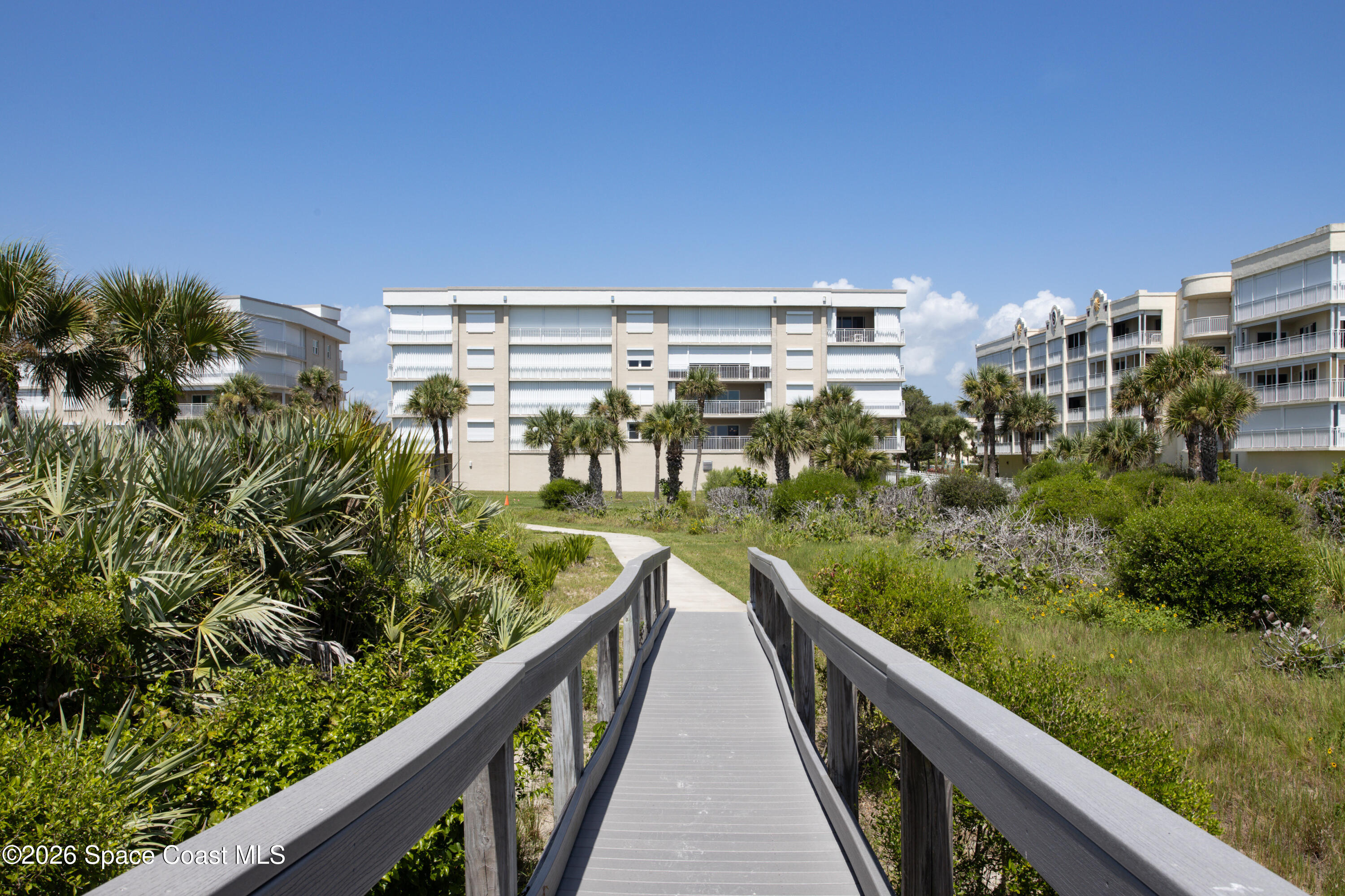 606 Shorewood Drive C206
