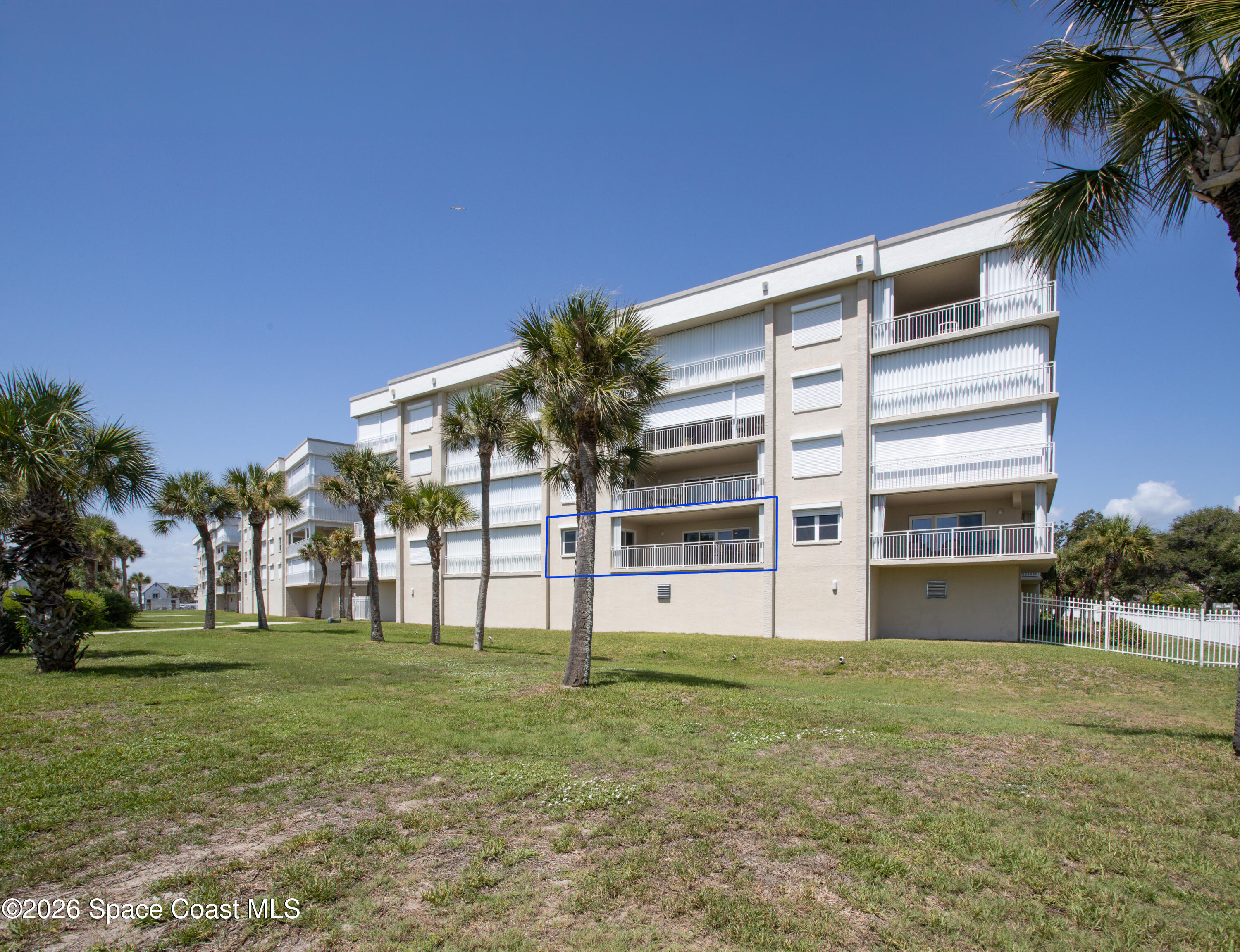606 Shorewood Drive C206