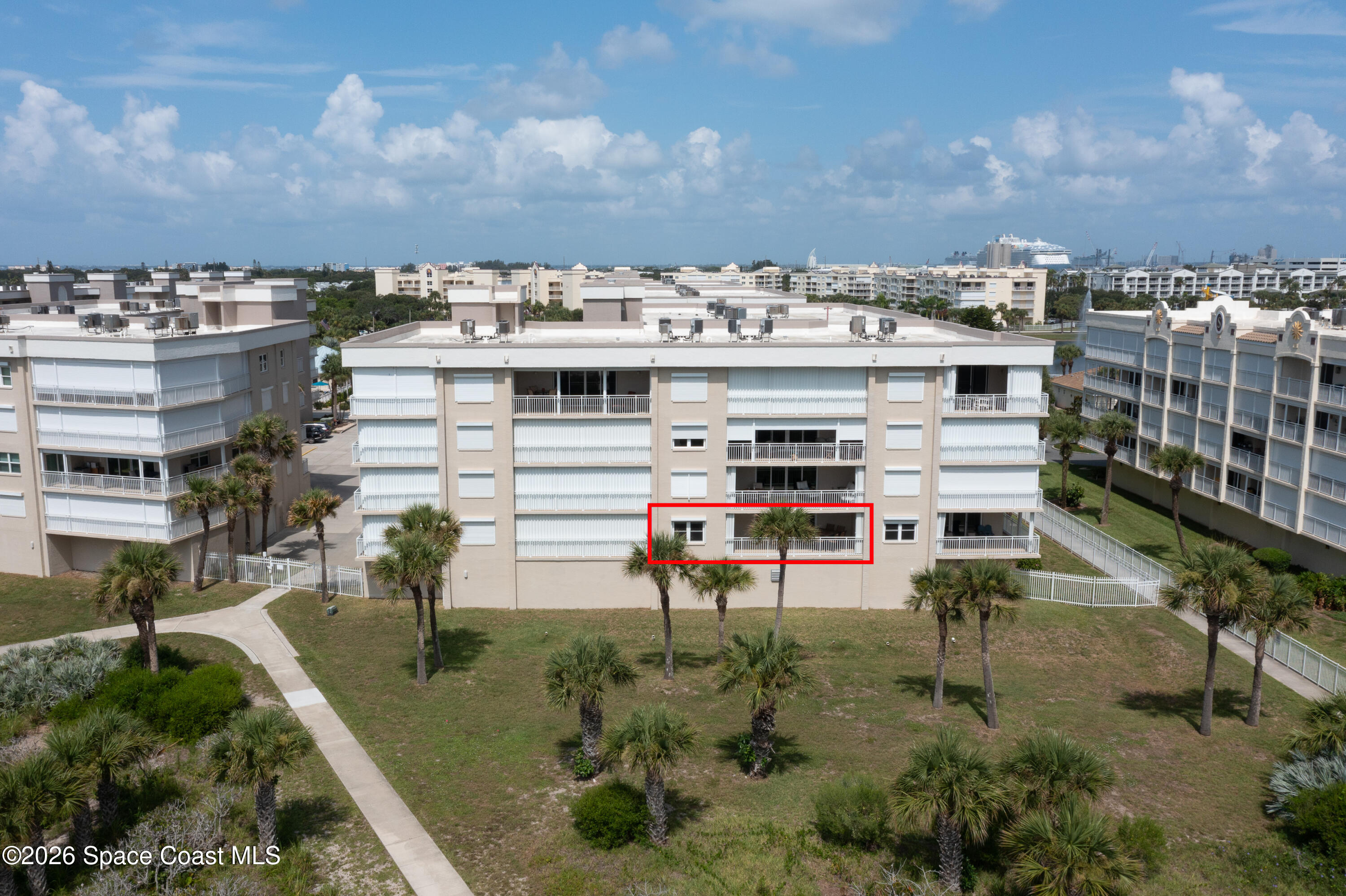 606 Shorewood Drive C206