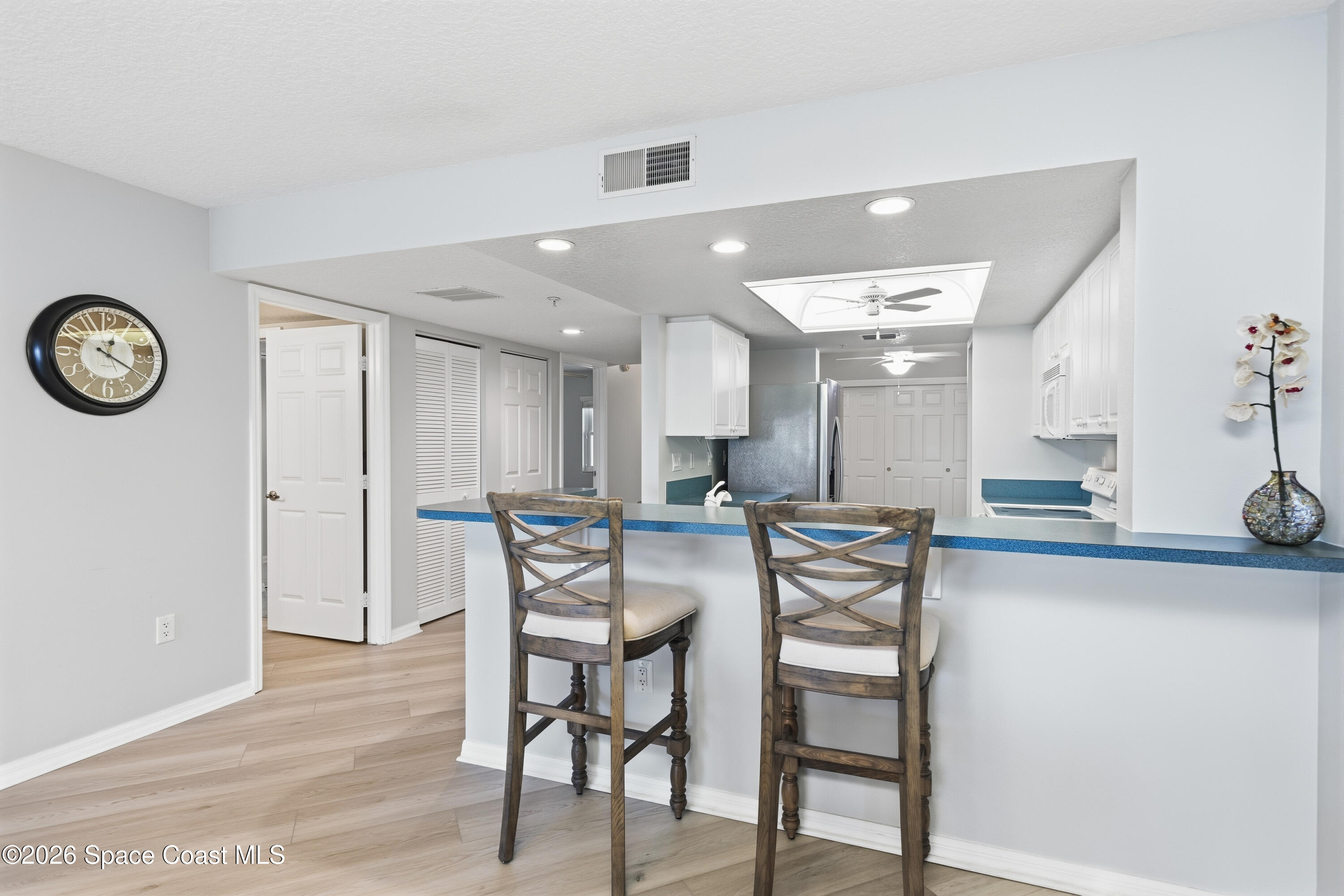 606 Shorewood Drive C206