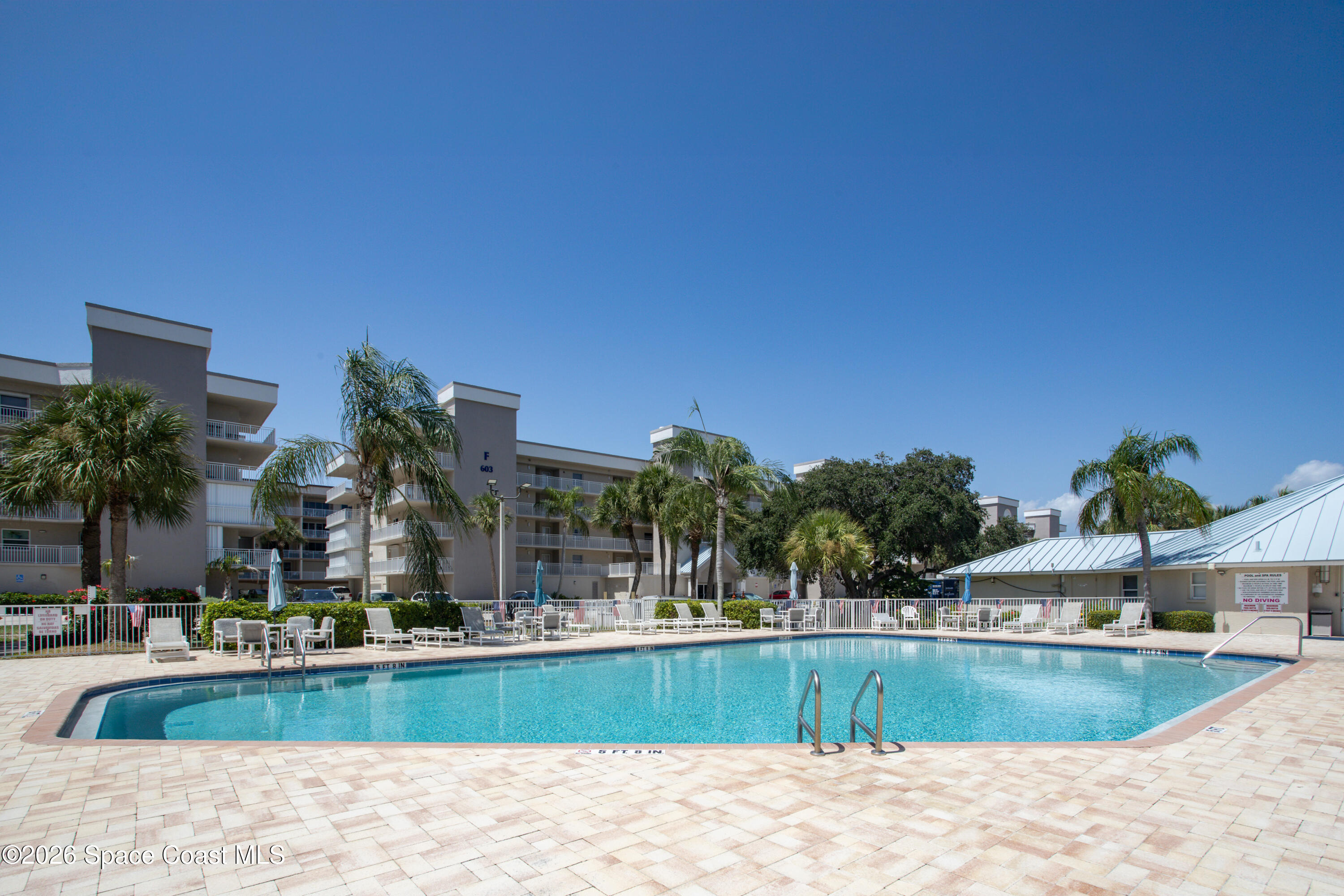 606 Shorewood Drive C206