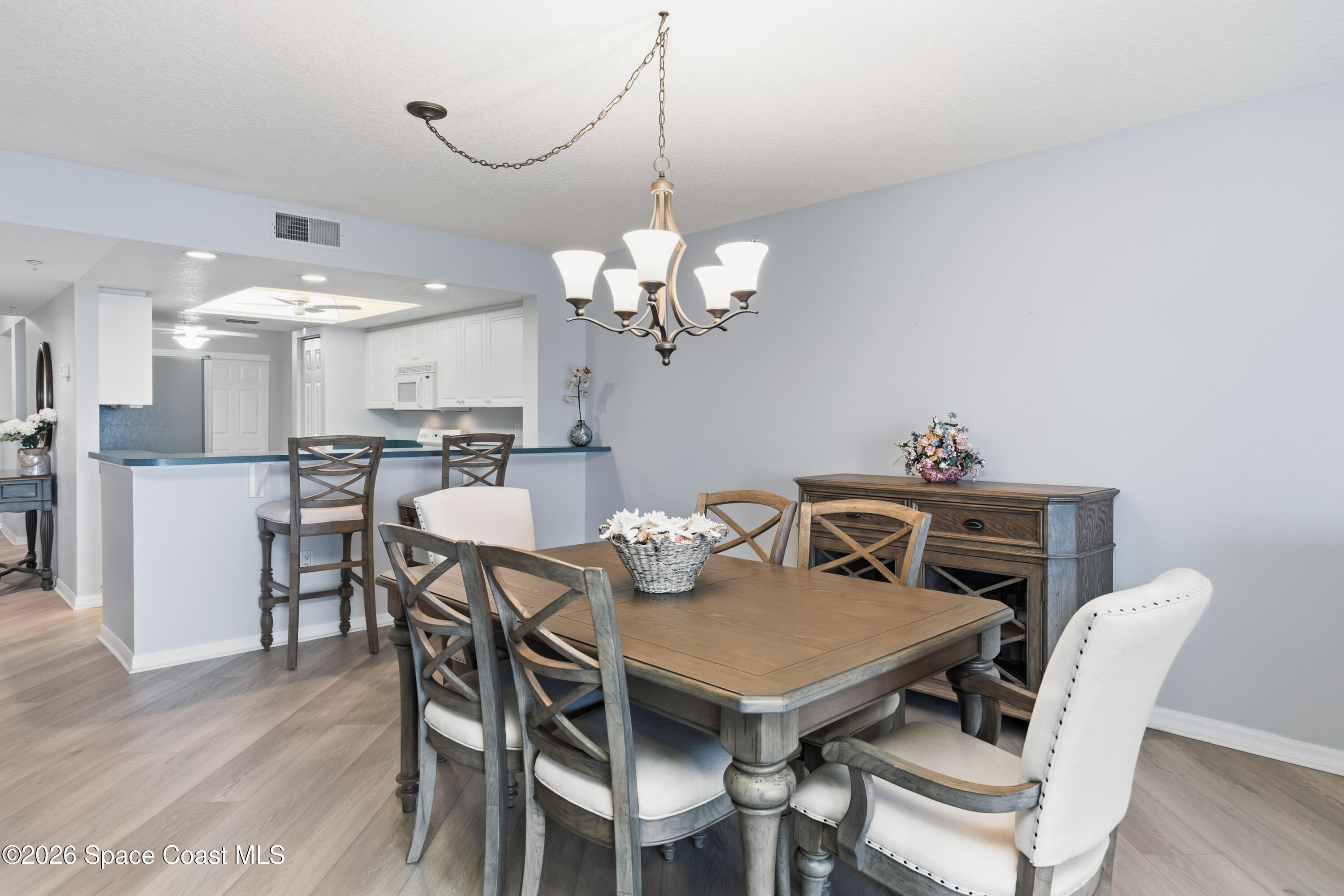 606 Shorewood Drive C206
