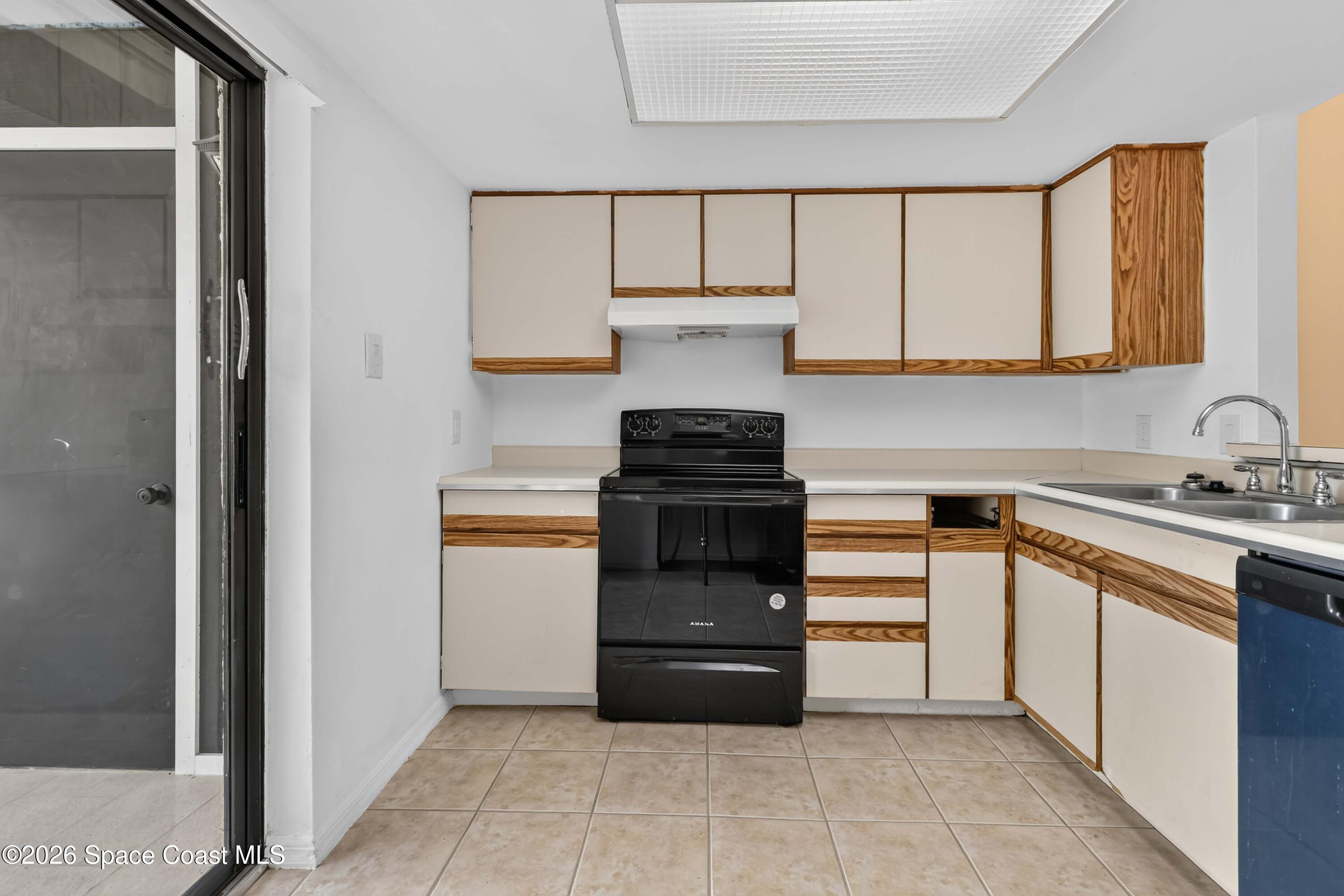 1515 Huntington Lane 1022