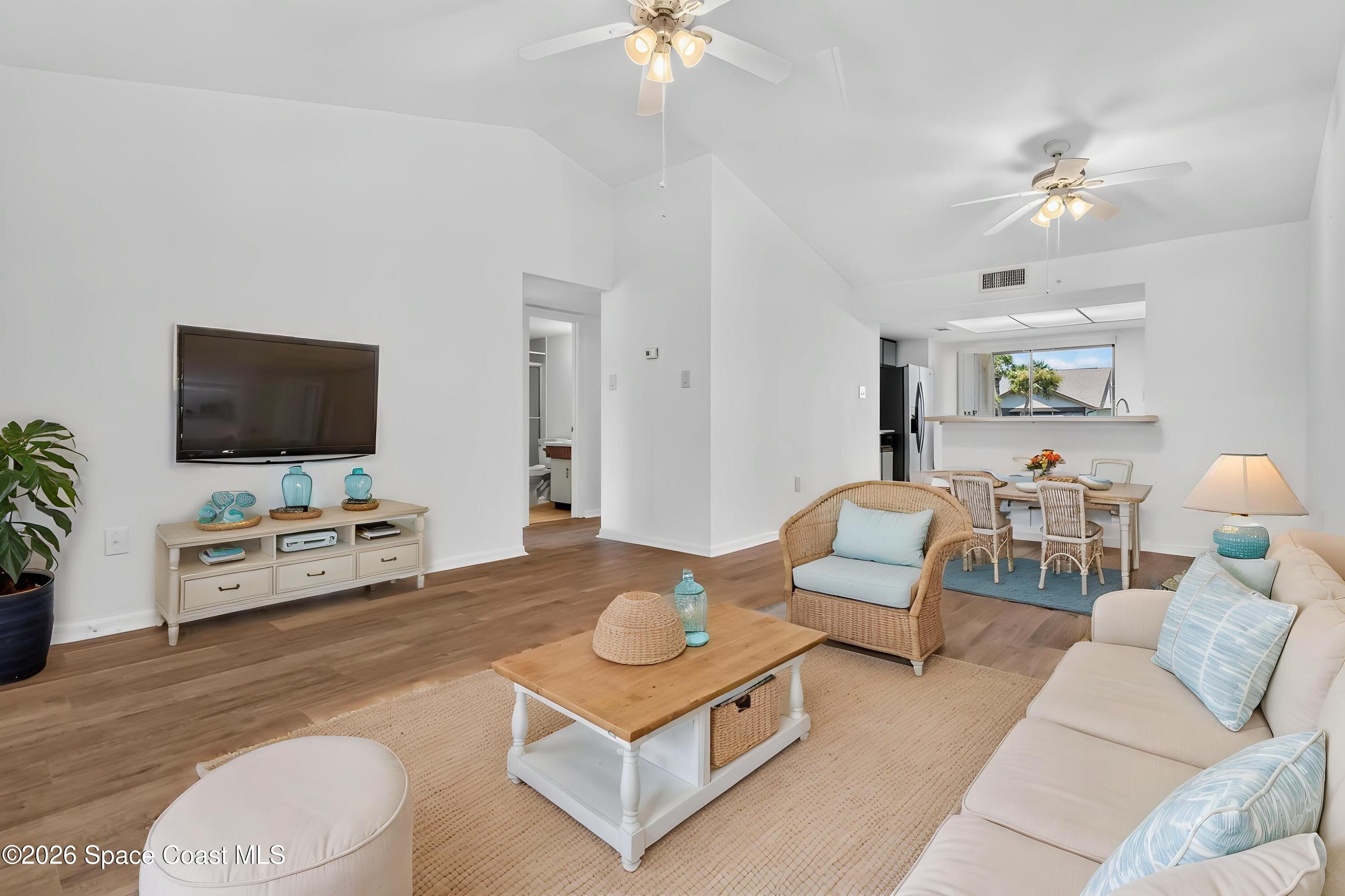 1515 Huntington Lane 1022