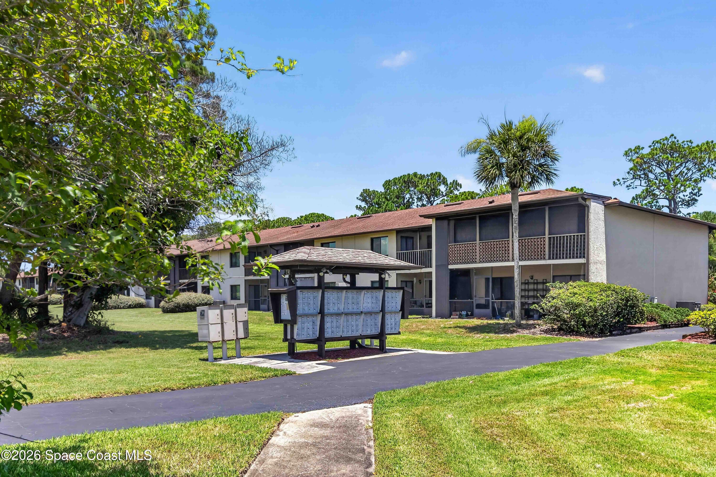 1515 Huntington Lane 1022