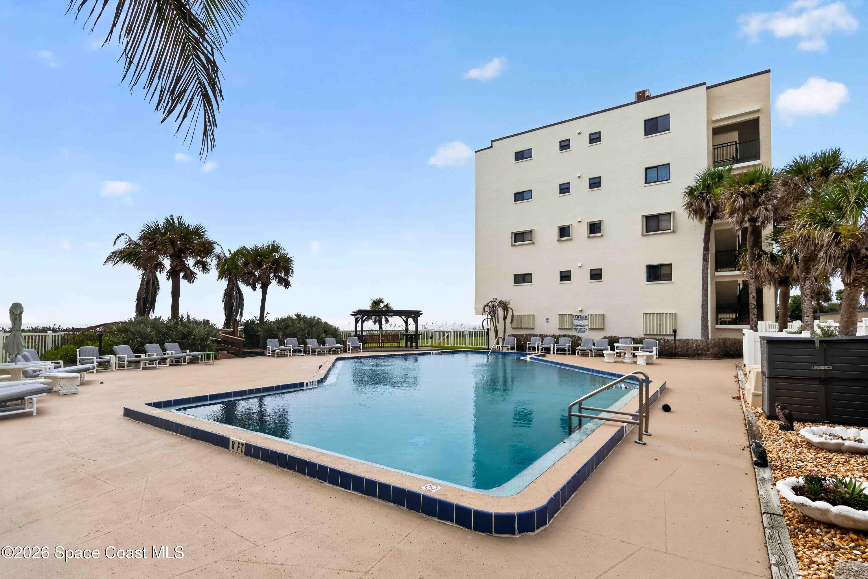 1465 Highway A1a 204