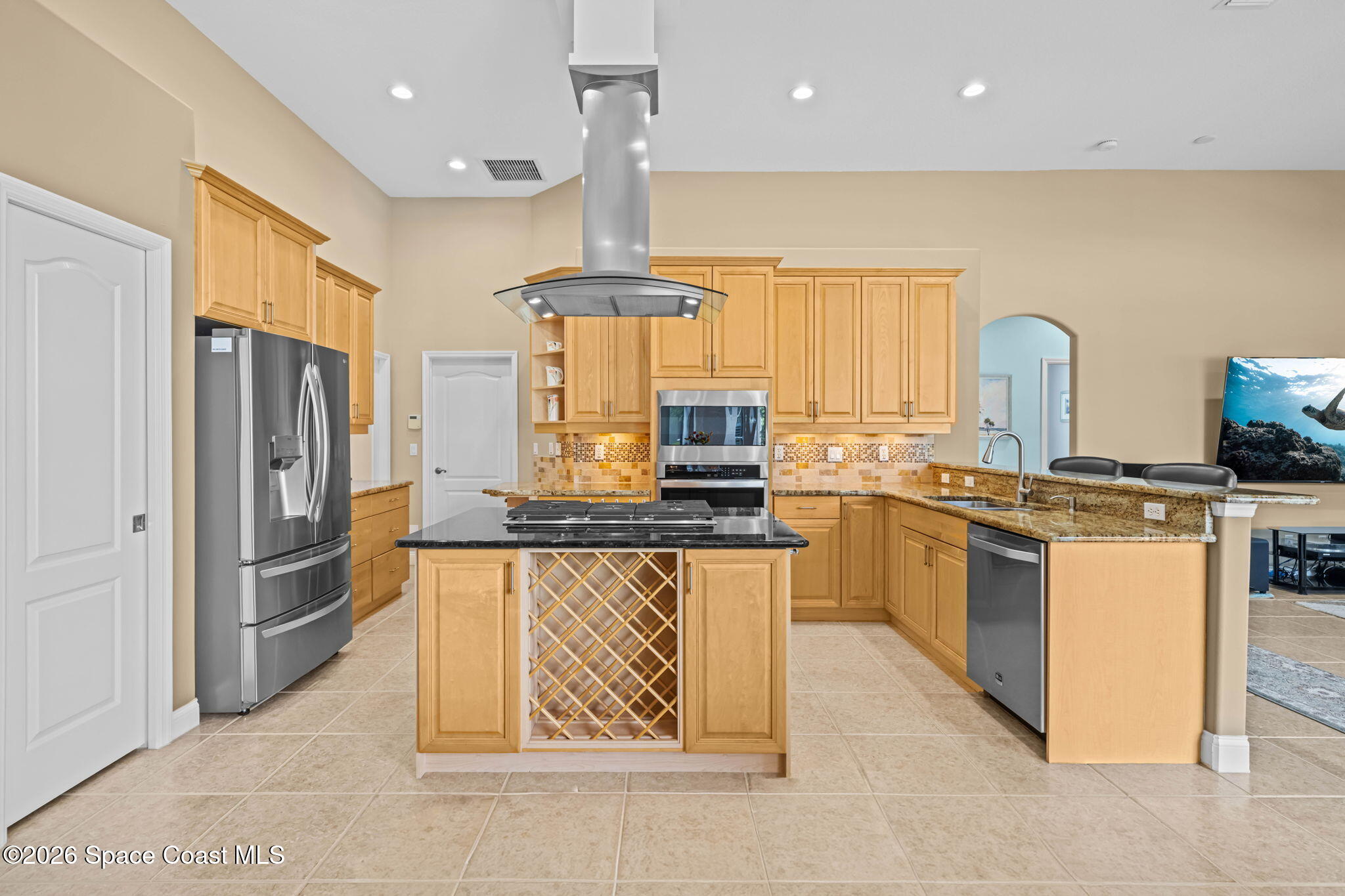 1045 Starling Way