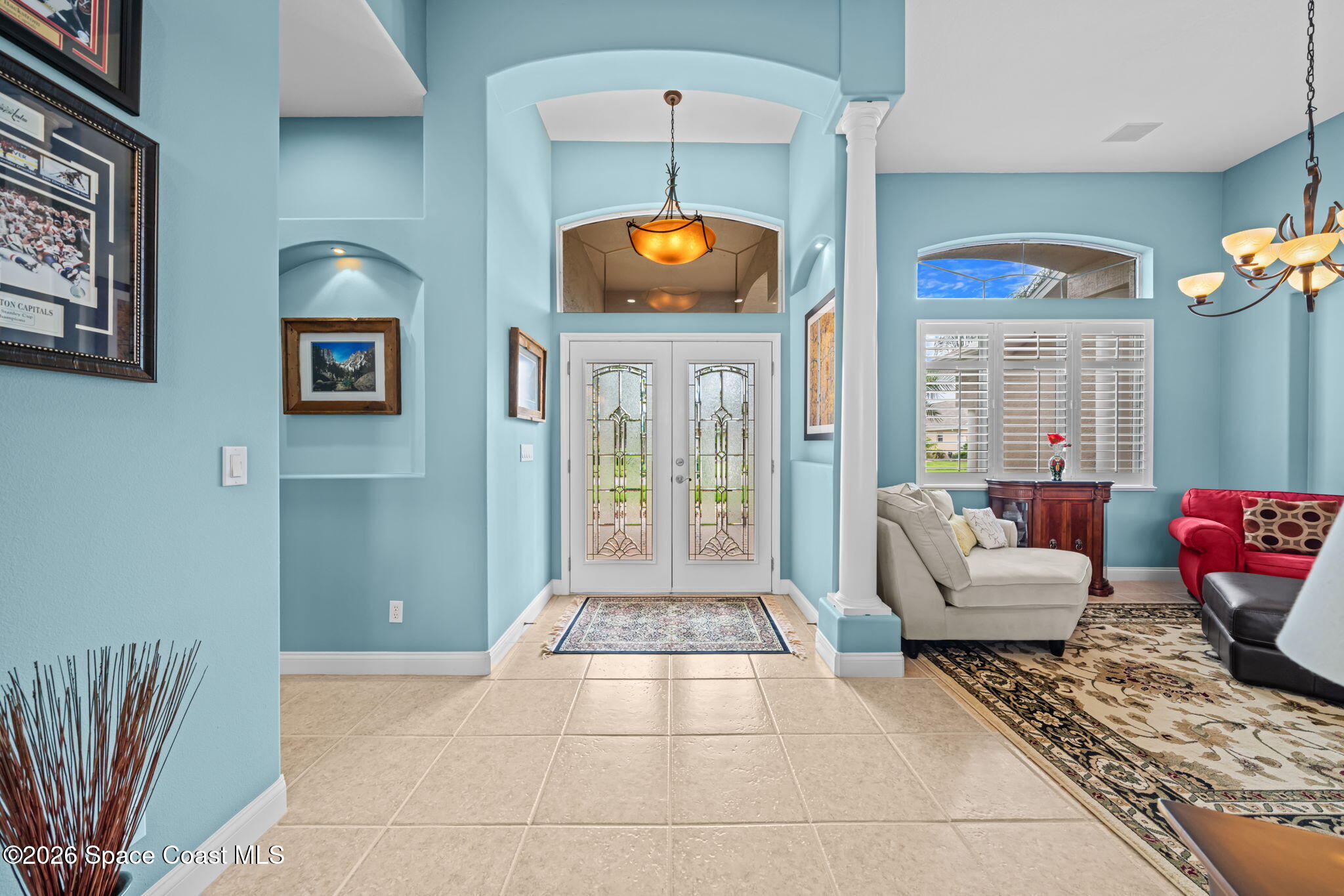 1045 Starling Way