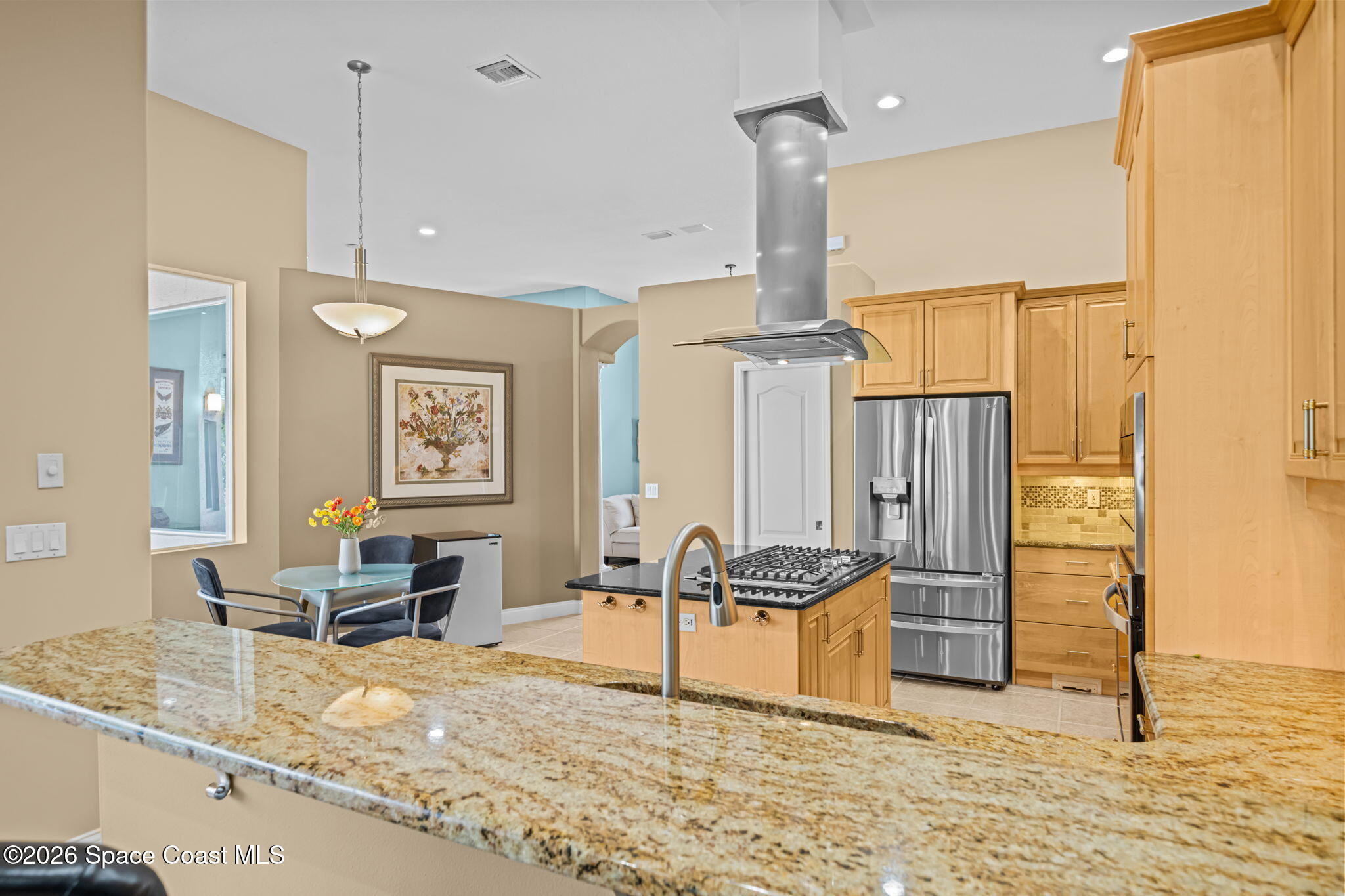 1045 Starling Way