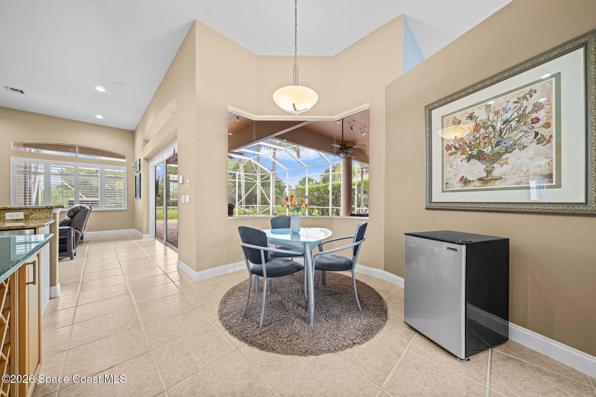 1045 Starling Way