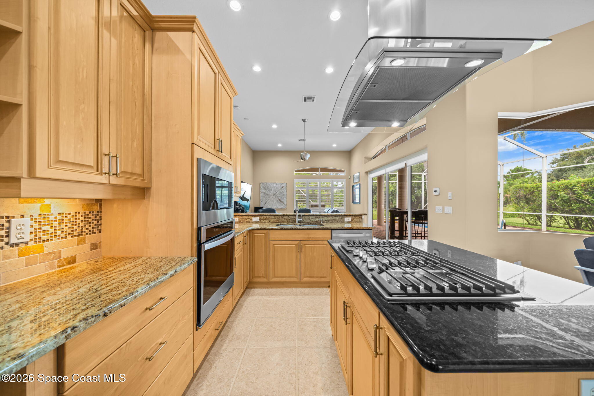 1045 Starling Way