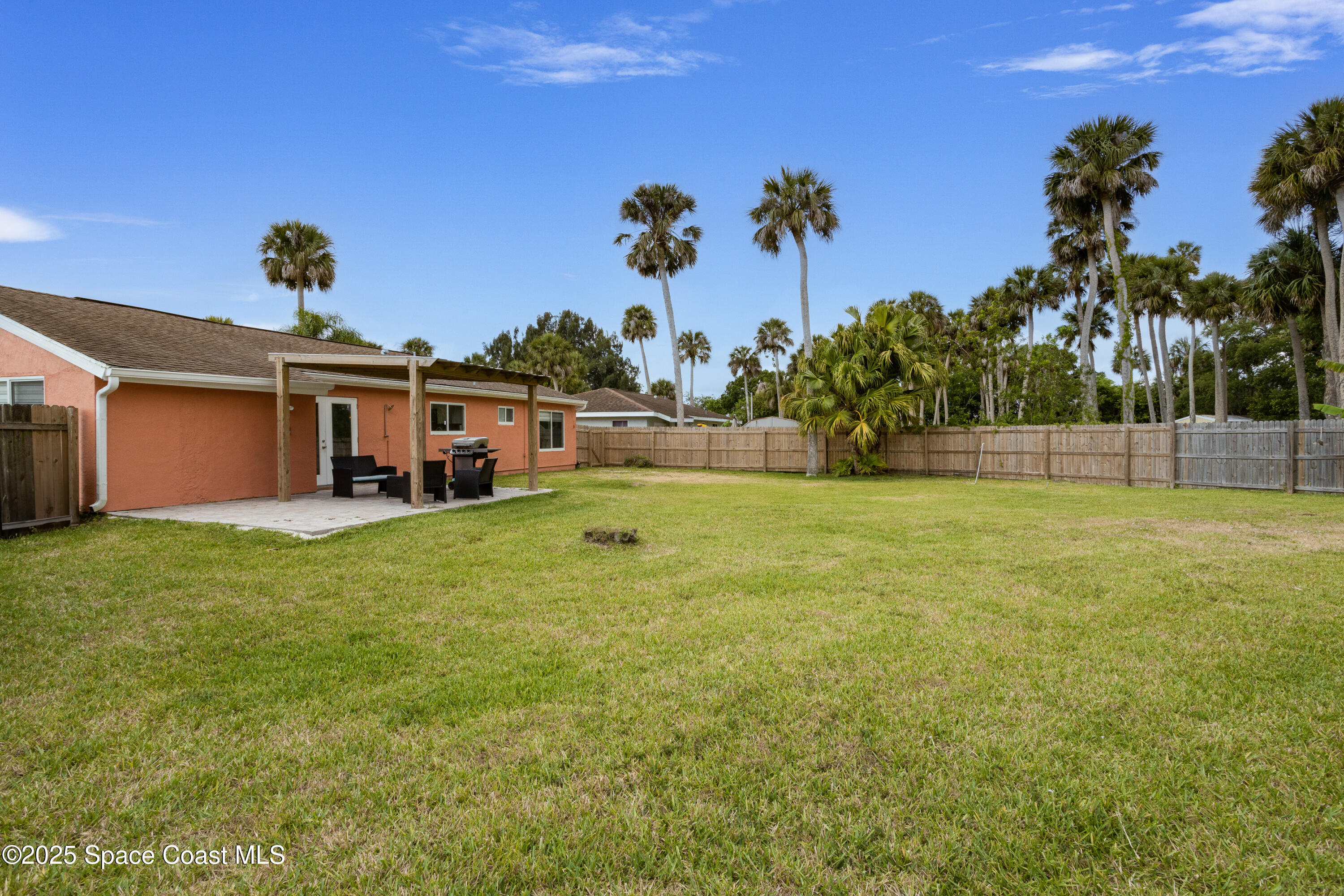 1203 Linmoor Circle NE