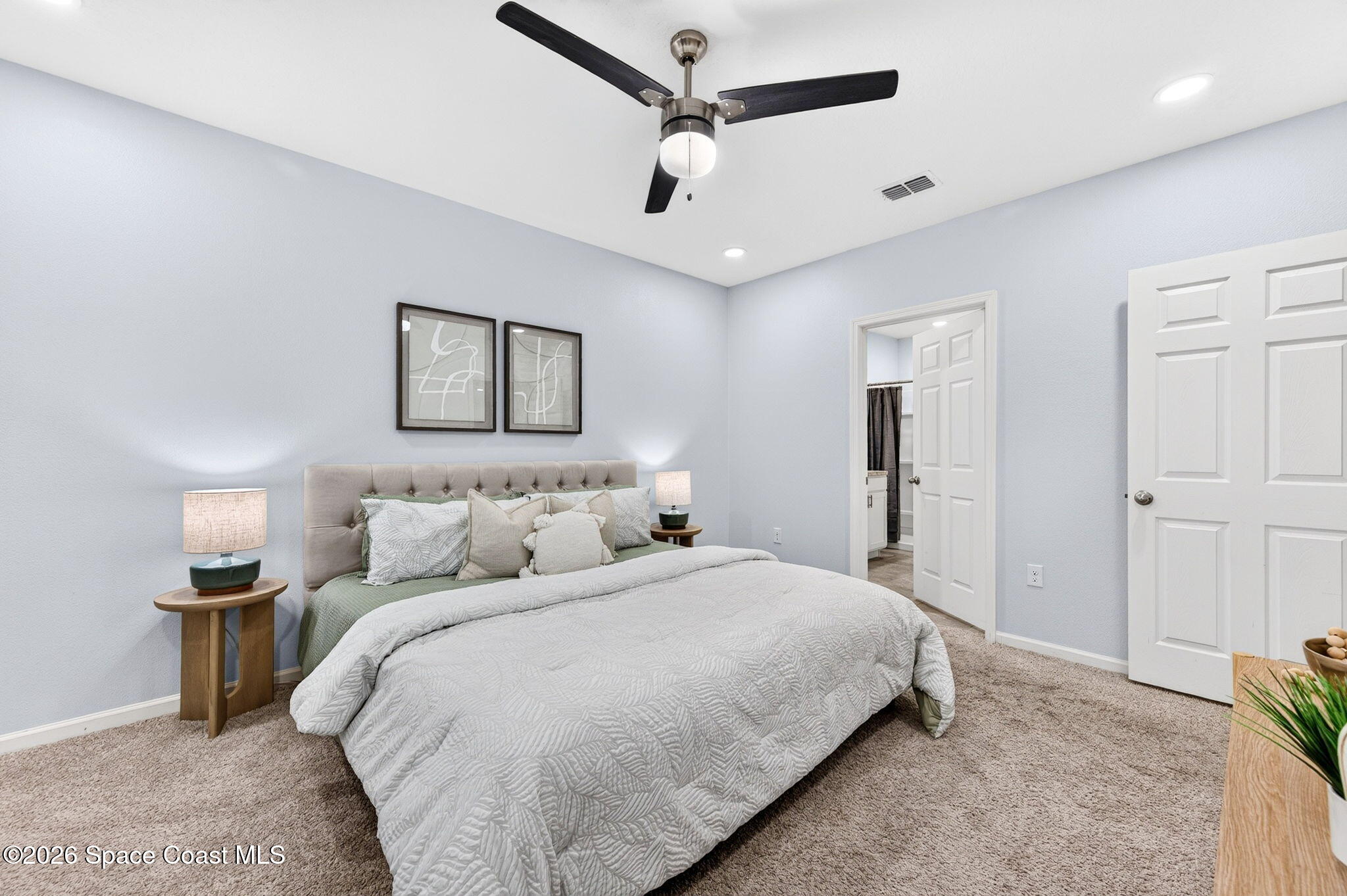 900 Old Country Road South E