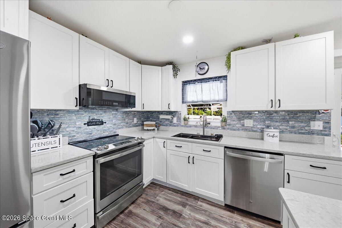 1320 Johns Circle