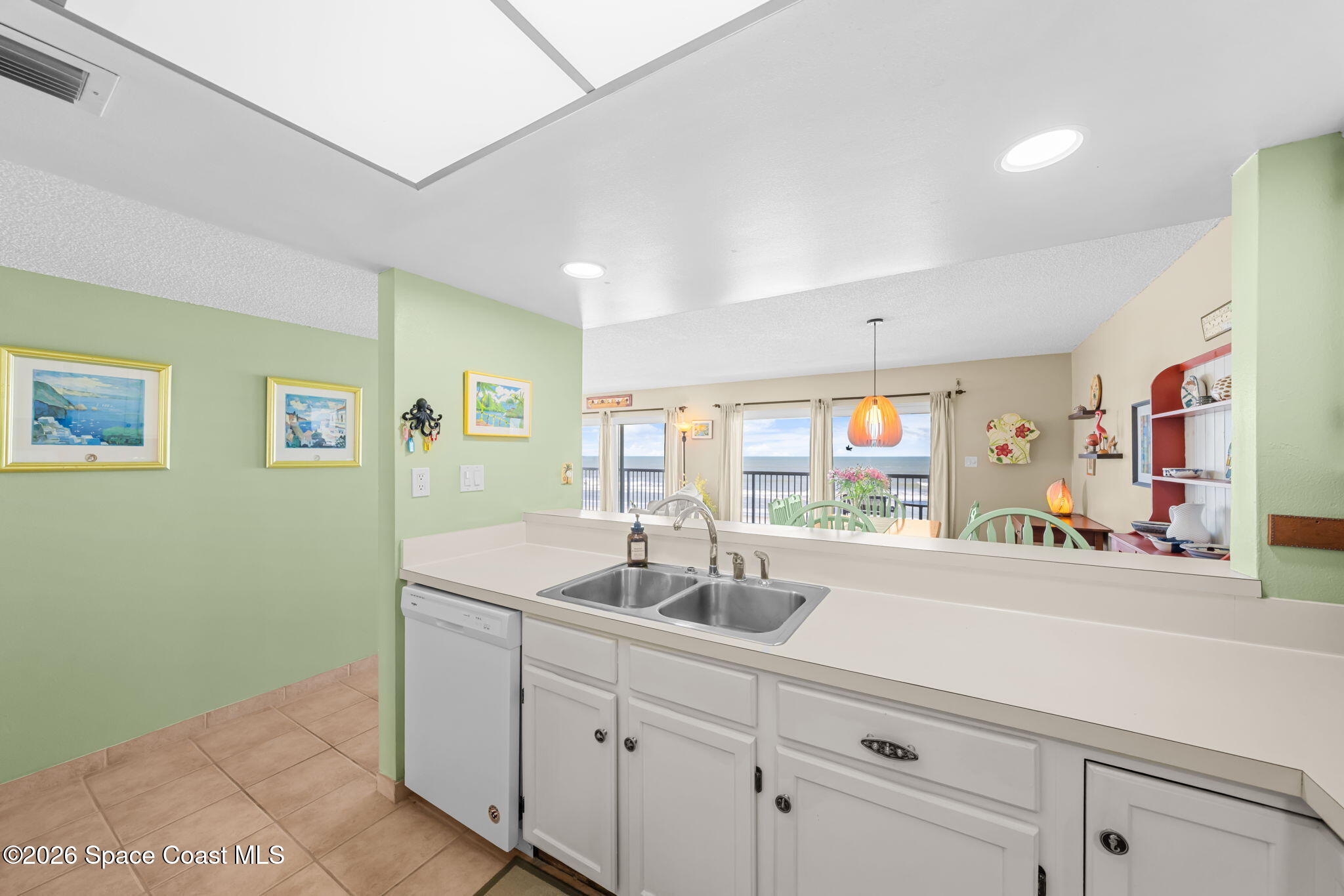 1101 S Atlantic Avenue Apt 501
