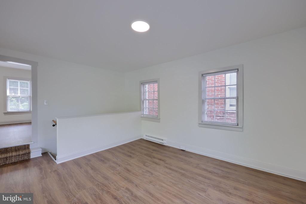 538-540 W KING STREET
