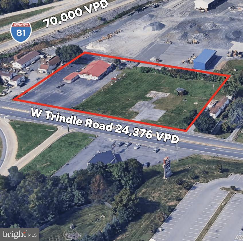 1832 W TRINDLE ROAD