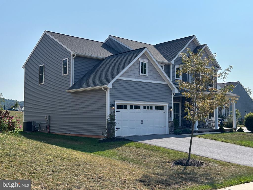 195 MAGNOLIA DRIVE