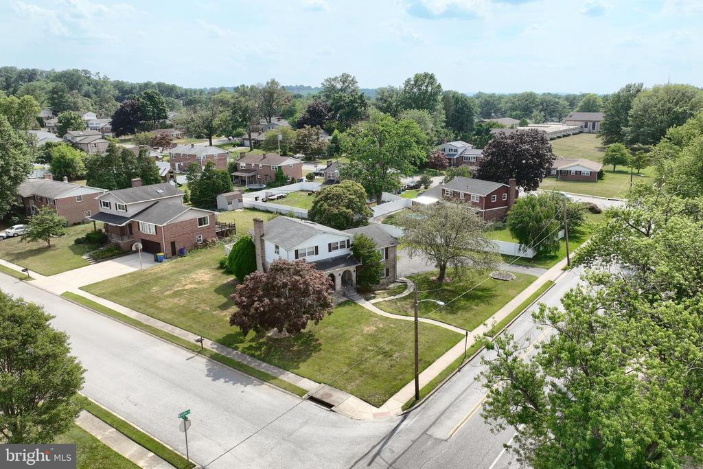 400 IVORY ROAD
