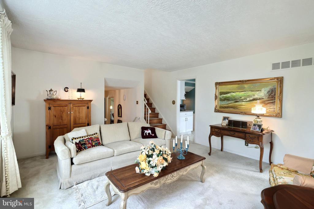 400 IVORY ROAD