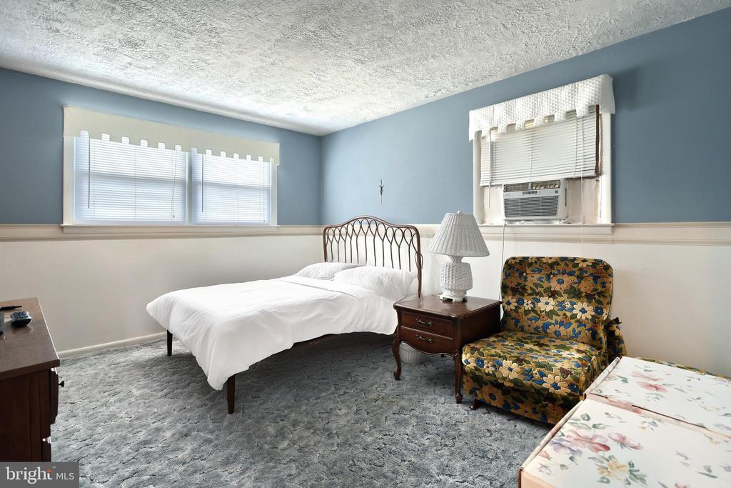400 IVORY ROAD