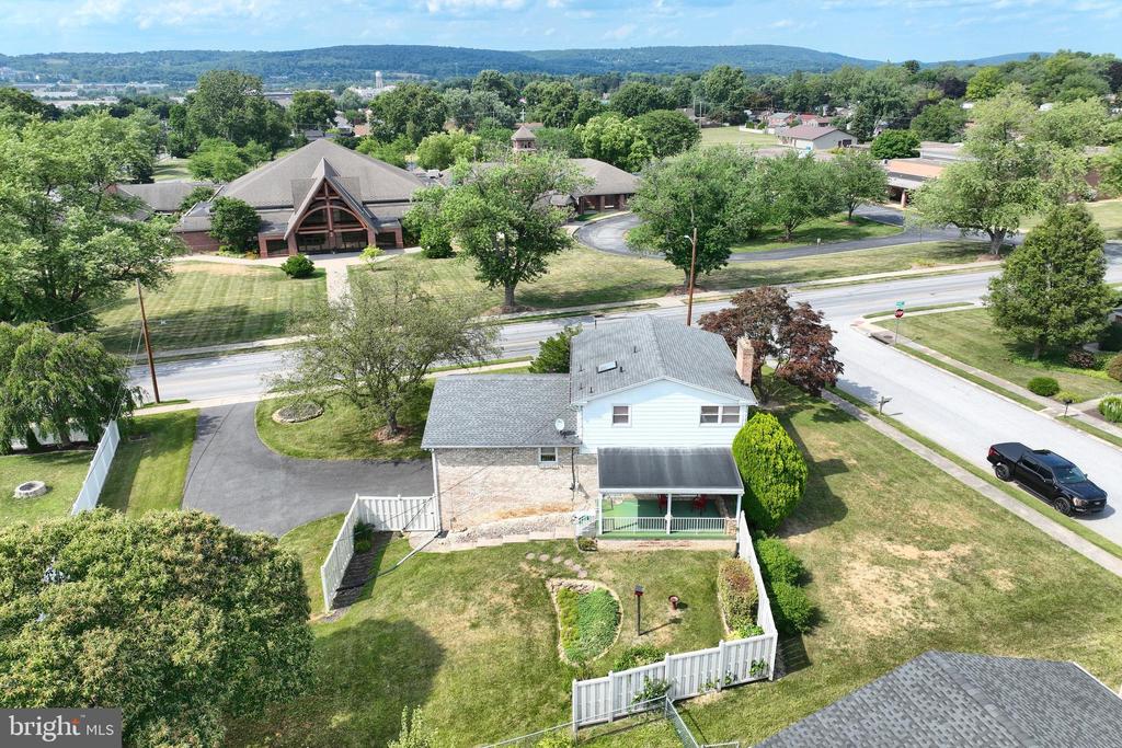 400 IVORY ROAD