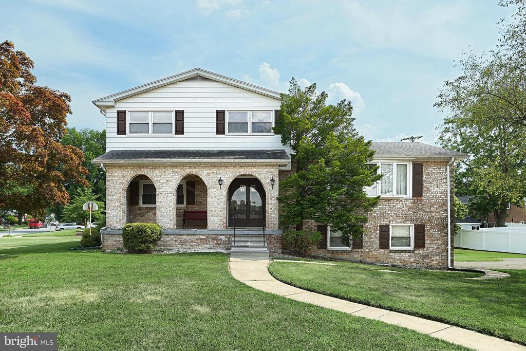 400 IVORY ROAD