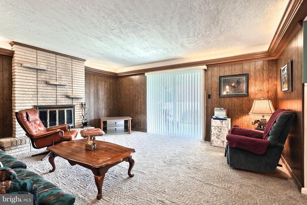 400 IVORY ROAD