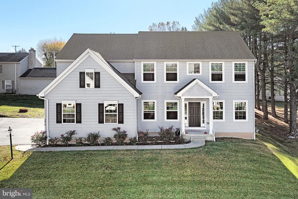4010 CHAPMAN COURT