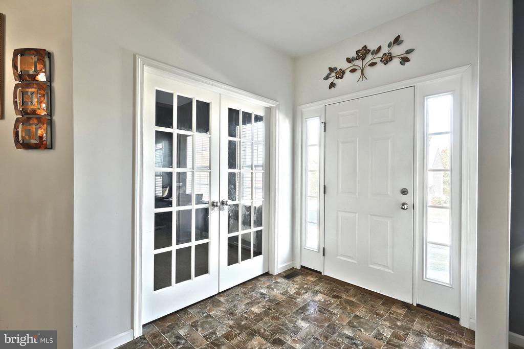 4010 CHAPMAN COURT