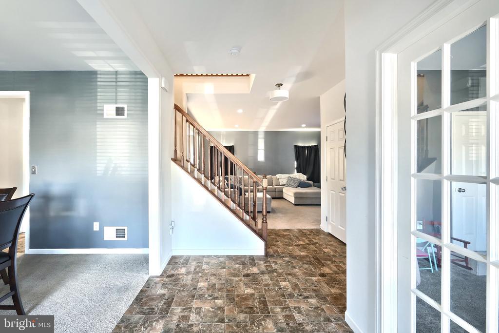 4010 CHAPMAN COURT