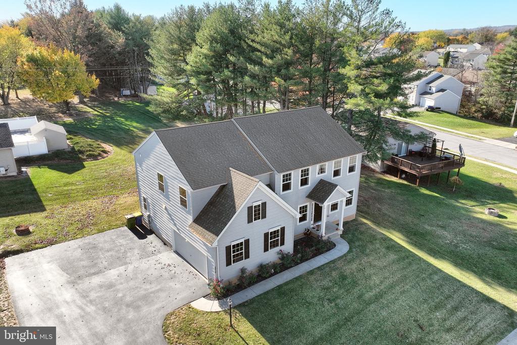 4010 CHAPMAN COURT