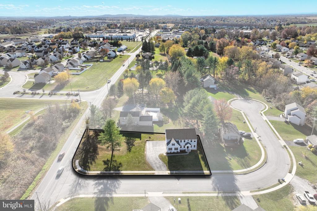 4010 CHAPMAN COURT