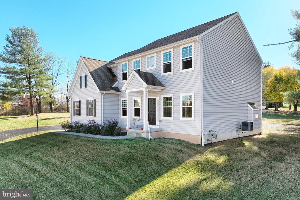 4010 CHAPMAN COURT