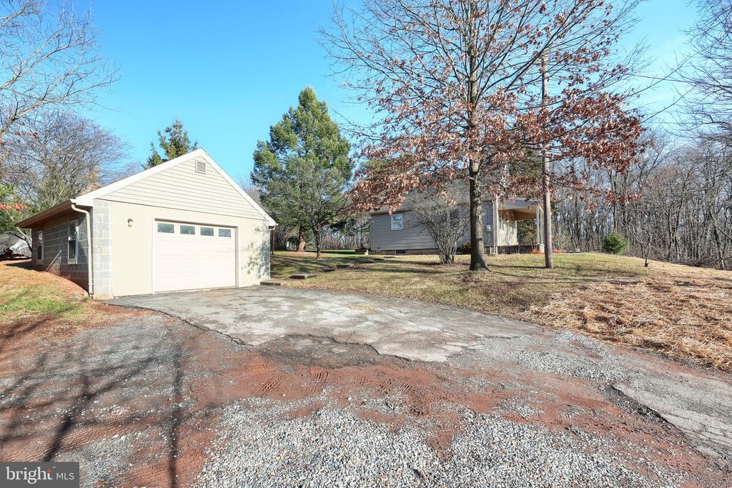 553 GREEN SPRINGS ROAD