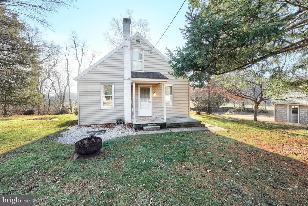 553 GREEN SPRINGS ROAD