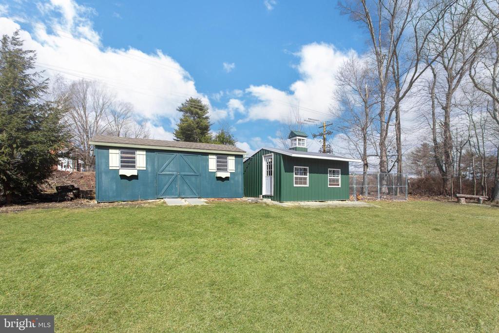 1501 JACOBS MILL ROAD